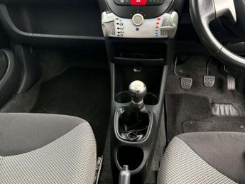 Toyota AYGO 1.0 VVT-i Mode Euro 5 3dr