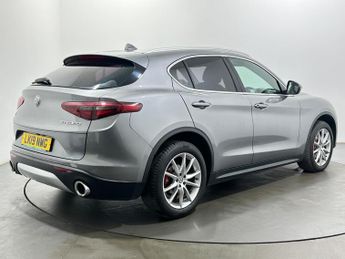 Alfa Romeo Stelvio 2.2 TD Speciale Auto Q4 AWD Euro 6 (s/s) 5dr