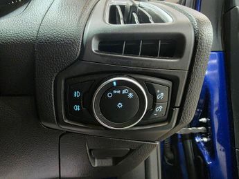 Ford Focus 1.0T EcoBoost Titanium X Euro 6 (s/s) 5dr