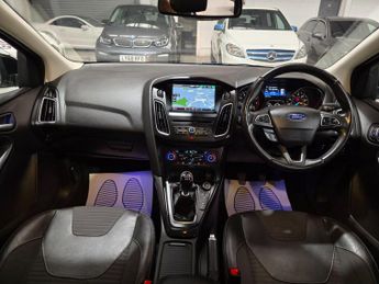 Ford Focus 1.0T EcoBoost Titanium X Euro 6 (s/s) 5dr