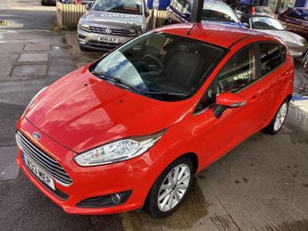 Ford Fiesta 1.0T EcoBoost Titanium Powershift Euro 6 5dr