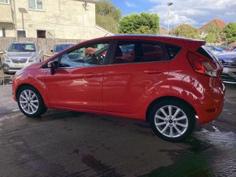 Ford Fiesta 1.0T EcoBoost Titanium Powershift Euro 6 5dr