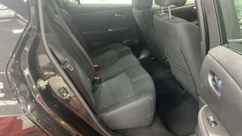 Nissan Leaf 39kWh Acenta Auto 5dr