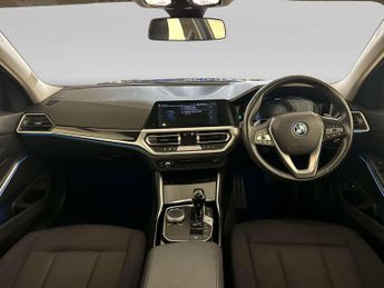 BMW 3 Series 2.0 330e 12kWh SE Pro Touring 5dr Petrol Plug-in Hybrid Auto Eur