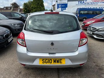 Renault Clio 1.2 Dynamique TomTom Euro 4 3dr