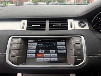 Land Rover Range Rover Evoque 2.2 SD4 Dynamic Auto 4WD Euro 5 (s/s) 5dr