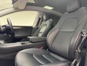 Tesla Model Y SUV 5dr Electric Auto RWD (346 ps)