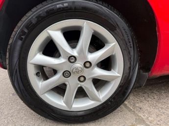 Toyota Yaris 1.3 SR Multimode 3dr