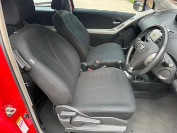 Toyota Yaris 1.3 SR Multimode 3dr
