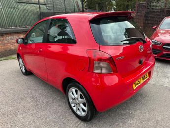 Toyota Yaris 1.3 SR Multimode 3dr