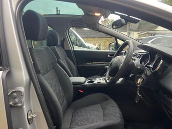 Peugeot 3008 1.6 HDi Allure Euro 5 5dr