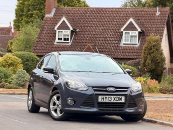 Ford Focus 1.6 Zetec Powershift Euro 5 5dr