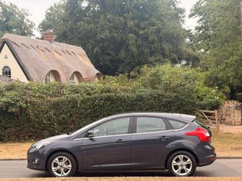 Ford Focus 1.6 Zetec Powershift Euro 5 5dr