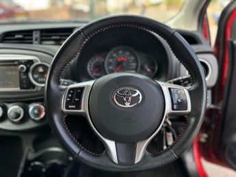 Toyota Yaris 1.33 Dual VVT-i SR Euro 5 5dr