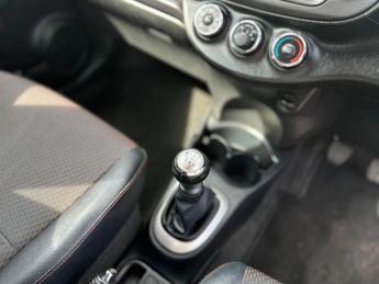 Toyota Yaris 1.33 Dual VVT-i SR Euro 5 5dr