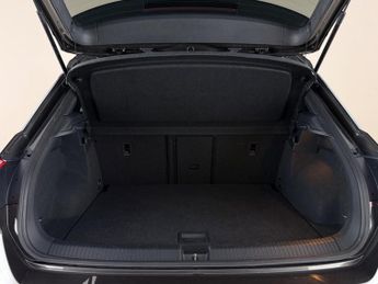 Volkswagen T-Roc 1.5 TSI EVO R-Line DSG Euro 6 (s/s) 5dr