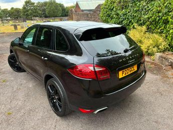 Porsche Cayenne 3.0 TD V6 Tiptronic 4WD Euro 5 (s/s) 5dr