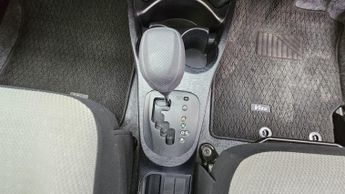 Toyota Yaris 1.0 Dual VVT-i Icon 5dr Multidrive Euro6