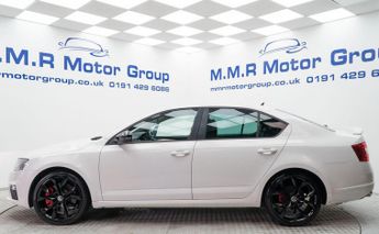 Skoda Octavia 2.0 TDI vRS DSG Euro 6 (s/s) 5dr (SNav)