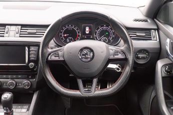 Skoda Octavia 2.0 TDI vRS DSG Euro 6 (s/s) 5dr (SNav)