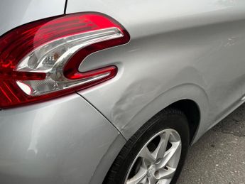 Peugeot 208 1.0 VTi Active Euro 5 3dr