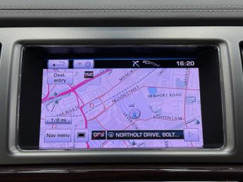 Jaguar XF 2.2d Portfolio Auto Euro 5 (s/s) 4dr