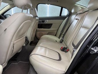 Jaguar XF 2.2d Portfolio Auto Euro 5 (s/s) 4dr
