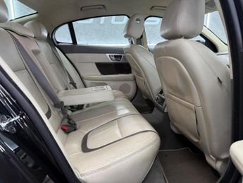Jaguar XF 2.2d Portfolio Auto Euro 5 (s/s) 4dr