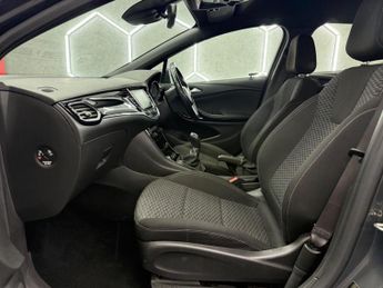 Vauxhall Astra 1.0i Turbo ecoFLEX SRi Nav Euro 6 (s/s) 5dr