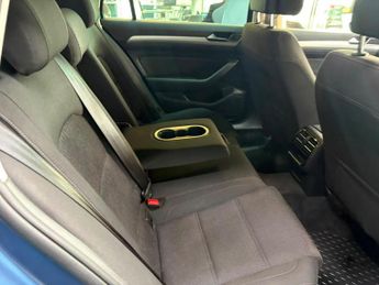 Volkswagen Passat 1.6 TDI SE Business DSG Euro 6 (s/s) 5dr