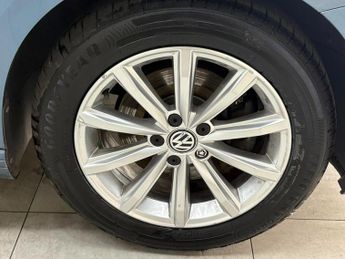 Volkswagen Passat 1.6 TDI SE Business DSG Euro 6 (s/s) 5dr