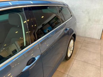 Volkswagen Passat 1.6 TDI SE Business DSG Euro 6 (s/s) 5dr
