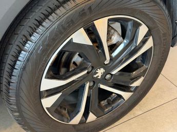 Peugeot 2008 1.2 PureTech Allure Premium + EAT Euro 6 (s/s) 5dr