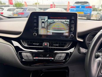 Toyota C-HR 1.8 VVT-h Design CVT Euro 6 (s/s) 5dr