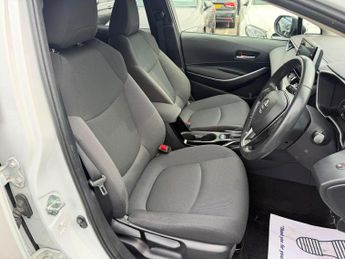 Toyota Corolla 1.8 VVT-h Icon CVT Euro 6 (s/s) 5dr