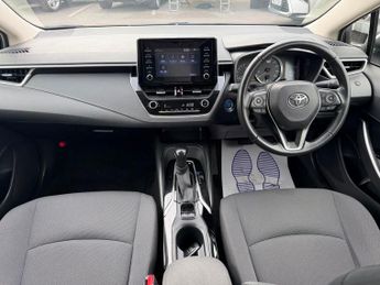 Toyota Corolla 1.8 VVT-h Icon CVT Euro 6 (s/s) 5dr