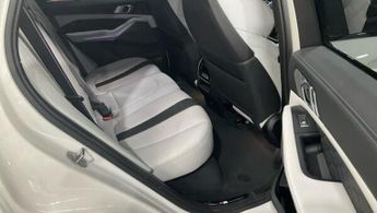 BMW X5 M 4.4i V8 Competition Auto xDrive Euro 6 (s/s) 5dr
