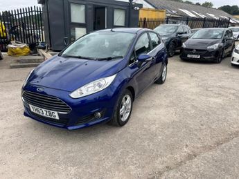 Ford Fiesta 1.0T EcoBoost Zetec Euro 5 (s/s) 5dr