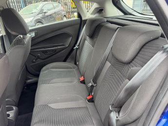Ford Fiesta 1.0T EcoBoost Zetec Euro 5 (s/s) 5dr