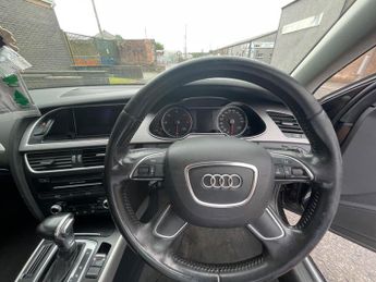 Audi A4 2.0 TDI SE Saloon 4dr Diesel Multitronic Euro 5 (s/s) (143 ps)