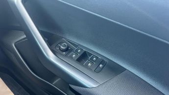 Volkswagen Polo 1.0 TSI R-Line DSG Euro 6 (s/s) 5dr