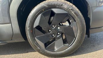 Suzuki e Vitara 61kWh Motion Auto 5dr