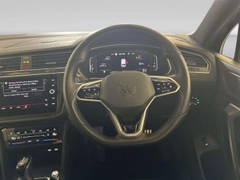 Volkswagen Tiguan Allspace 1.5 TSI R-Line SUV 5dr Petrol DSG Euro 6 (s/s) (150 ps)