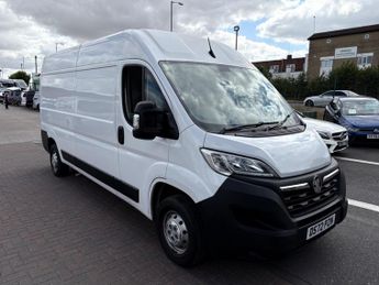 Vauxhall Movano 2.2 CDTi 3500 BiTurbo Prime FWD L3 H2 Euro 6 (s/s) 5dr