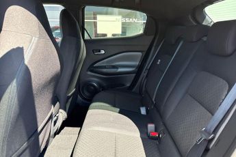 Nissan Juke 1.0 DiG-T (117ps) N-Connecta