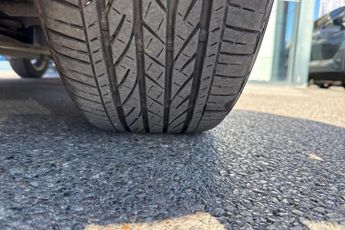 Nissan Juke 1.0 DiG-T (117ps) N-Connecta