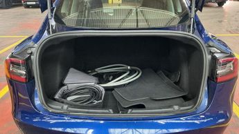 Tesla Model 3 (Dual Motor) Long Range Auto 4WDE 4dr