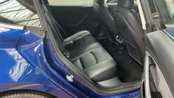Tesla Model 3 (Dual Motor) Long Range Auto 4WDE 4dr