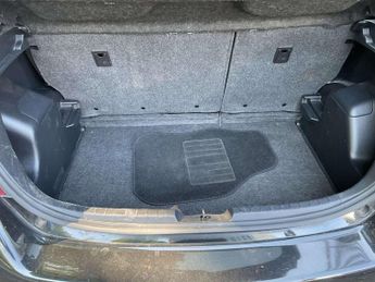 Toyota Yaris 1.5 VVT-h Sport E-CVT Euro 6 5dr