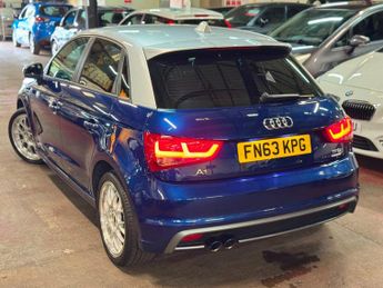 Audi A1 1.4 TFSI S line Sportback 5dr Petrol S Tronic Euro 5 (s/s) (122 